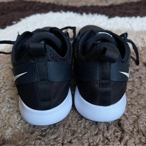 Nike Women's Flex Trainer 9 Sneaker Sz 6.5 In Black/White - Picture 9 of 11